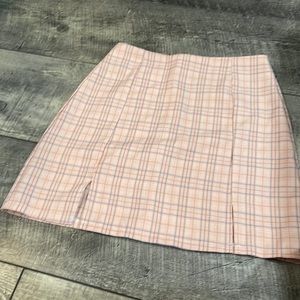 A M pink skirt in women’s from Romwe.